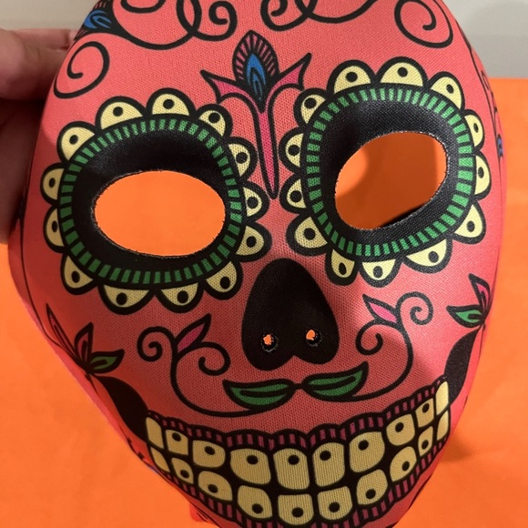 Colorful Sugar Skull Party Set - Picture 9 of 14